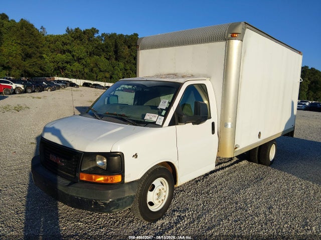 45832047 :رقم المزاد ، 1GB3G3CGXF1118339 vin ، 2015 Chevrolet Express Cutaway 3500 مزاد بيع