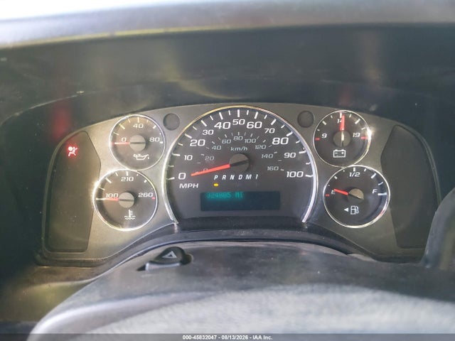 45832047 :رقم المزاد ، 1GB3G3CGXF1118339 vin ، 2015 Chevrolet Express Cutaway 3500 مزاد بيع