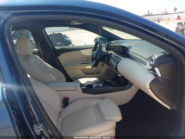 Aukcja sprzedaży 2019 Mercedes-benz A 220, vin: WDD3G4EB5KW027324, numer aukcji: 45832070