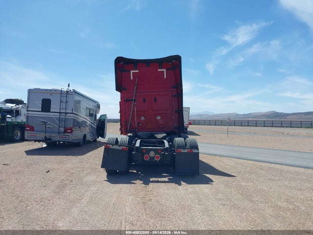 2022 Freightliner New Cascadia 126 მანქანა იყიდება აუქციონზე, vin: 3AKJHHDR3NSMF9395, აუქციონის ნომერი: 45832080