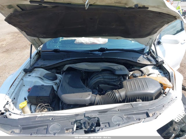 45832097 :رقم المزاد ، 2C3CCABG6DH575150 vin ، 2013 Chrysler 300 300s مزاد بيع