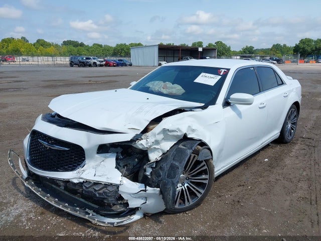 45832097 :رقم المزاد ، 2C3CCABG6DH575150 vin ، 2013 Chrysler 300 300s مزاد بيع