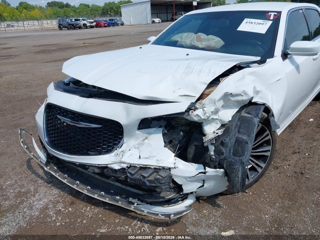 45832097 :رقم المزاد ، 2C3CCABG6DH575150 vin ، 2013 Chrysler 300 300s مزاد بيع