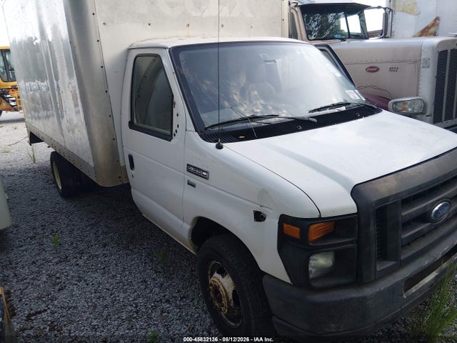 Продажа на аукционе авто 2016 Ford E-350 Cutaway, vin: 1FDWE3FL7GDC33810, номер лота: 45832136