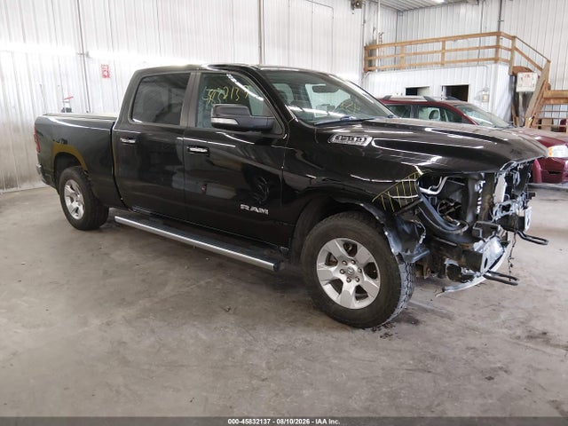 2020 Ram 1500 Big Horn  4x4 6'4 Box მანქანა იყიდება აუქციონზე, vin: 1C6SRFMT1LN288289, აუქციონის ნომერი: 45832137