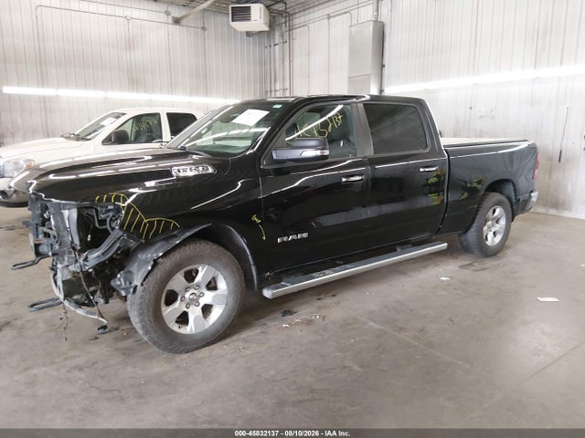 Продажа на аукционе авто 2020 Ram 1500 Big Horn  4x4 6'4 Box, vin: 1C6SRFMT1LN288289, номер лота: 45832137