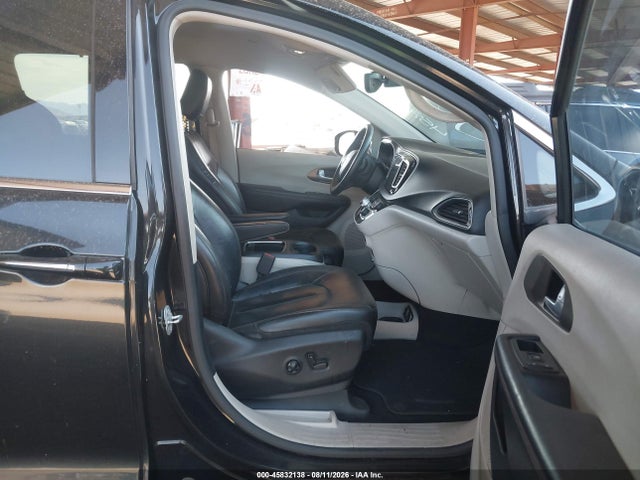 Chrysler Pacifica Touring-l Plus 2017 2C4RC1EG7HR643926 Image 5