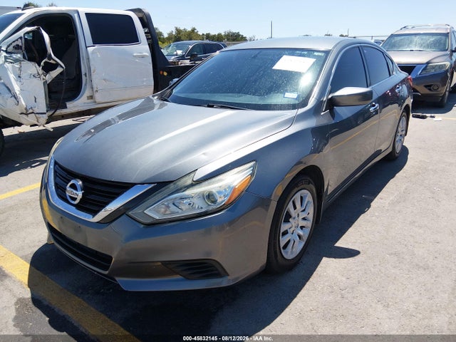 Nissan Altima 2.5 S 2017 1N4AL3AP8HN363076 Image 2