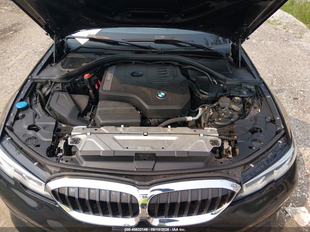 45832146 :رقم المزاد ، 3MW5R7J04L8B24668 vin ، 2020 Bmw 330i Xdrive مزاد بيع