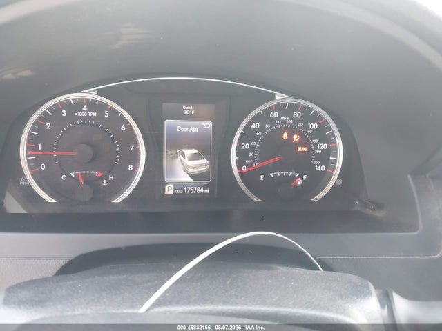4T1BF1FK6HU414597 Toyota CAMRY SE