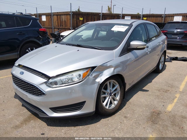 45832163 :رقم المزاد ، 1FADP3F22GL267422 vin ، 2016 Ford Focus Se مزاد بيع