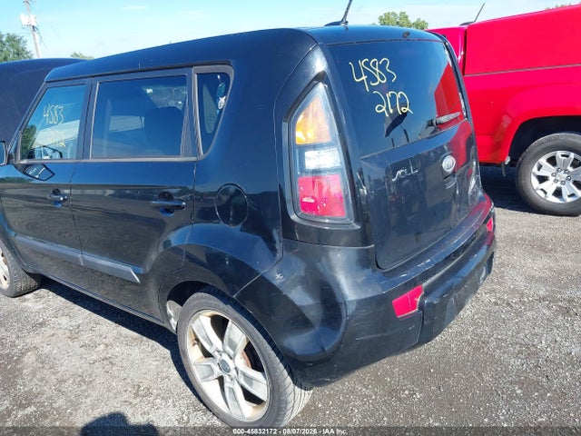 Продажа на аукционе авто 2011 Kia Soul !, vin: KNDJT2A21B7273790, номер лота: 45832172