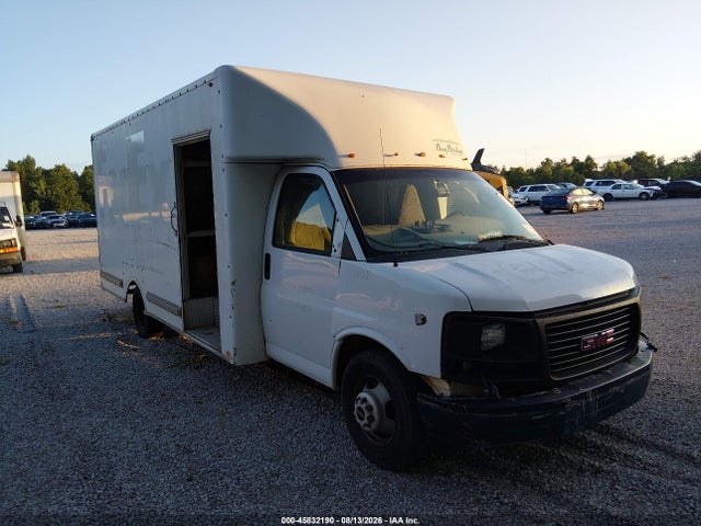 45832190 :رقم المزاد ، 1GD37TCGXG1262000 vin ، 2016 Gmc Savana Cutaway 3500 مزاد بيع