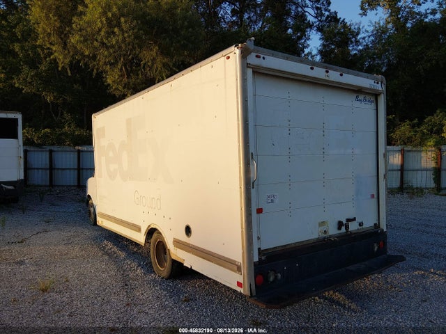 45832190 :رقم المزاد ، 1GD37TCGXG1262000 vin ، 2016 Gmc Savana Cutaway 3500 مزاد بيع