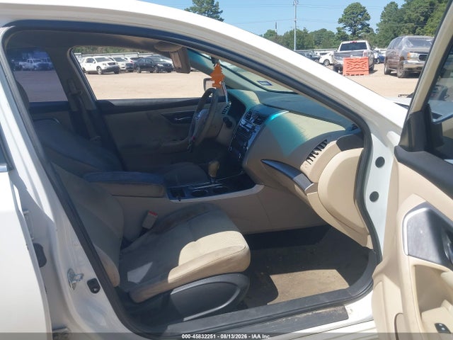 Nissan Altima 2.5 S 2015 1N4AL3AP9FN329404 Image 5