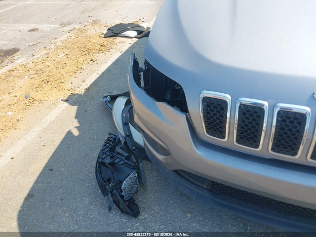 Продаж на аукціоні авто 2019 Jeep Cherokee Latitude Plus Fwd, vin: 1C4PJLLB3KD129582, номер лоту: 45832270