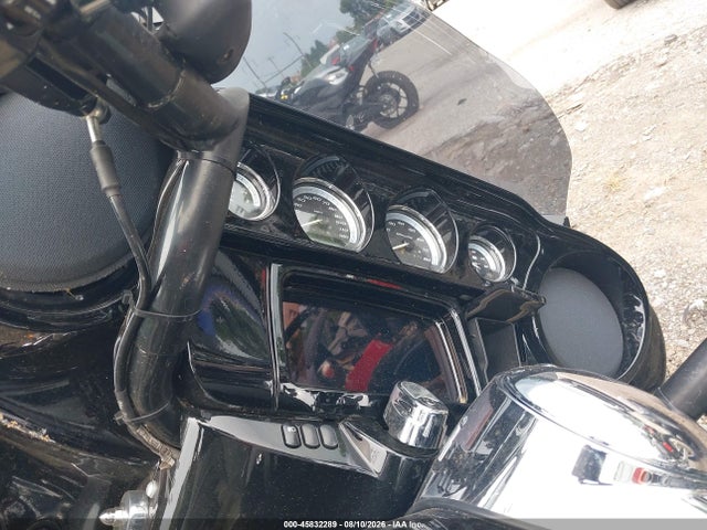 Harley-Davidson FLHTK 2020 1HD1KEF13LB639203 Image 7