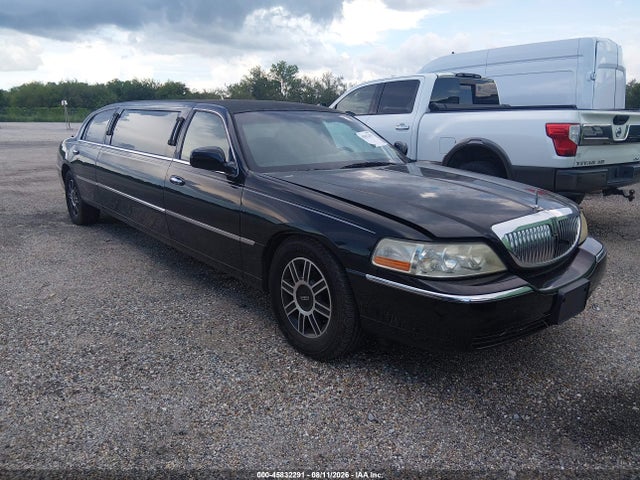 45832291 :رقم المزاد ، 1L1FM88W26Y634729 vin ، 2006 Lincoln Town Car Executive مزاد بيع