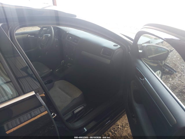 2017 Volkswagen Jetta 1.4t S მანქანა იყიდება აუქციონზე, vin: 3VW2B7AJ5HM404341, აუქციონის ნომერი: 45832303