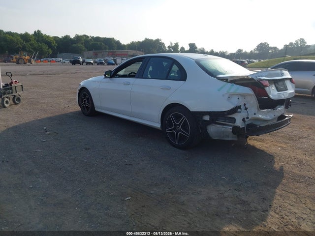 2021 Mercedes-benz E 350 4matic მანქანა იყიდება აუქციონზე, vin: W1KZF8EB1MA930607, აუქციონის ნომერი: 45832312