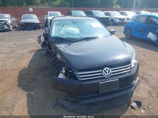 Aukcja sprzedaży 2015 Volkswagen Passat 1.8t Limited Edition, vin: 1VWAT7A38FC102129, numer aukcji: 45832320