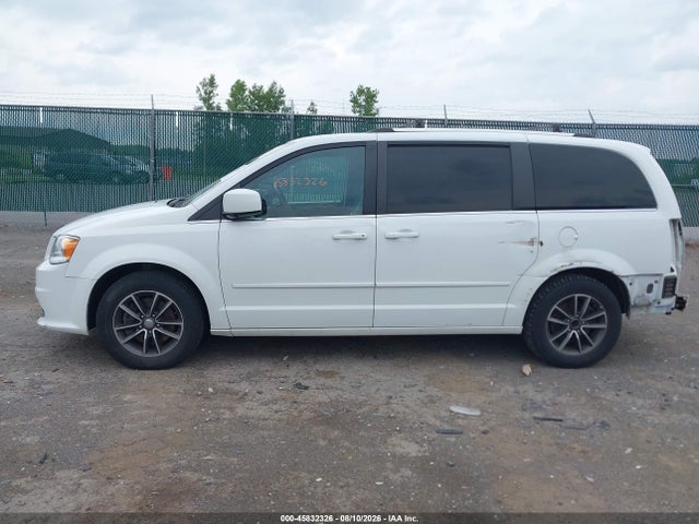 45832326 :رقم المزاد ، 2C4RDGCG0HR800036 vin ، 2017 Dodge Grand Caravan Sxt مزاد بيع