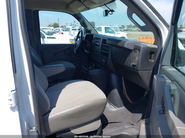 Chevrolet Express 3500 Lt 2018 1GAZGPFG3J1301222 Image 5