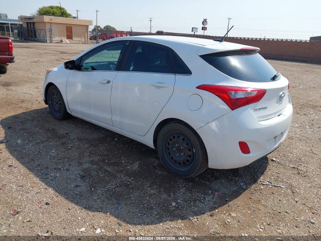 Продажа на аукционе авто 2017 Hyundai Elantra Gt, vin: KMHD35LH8HU381300, номер лота: 45832424