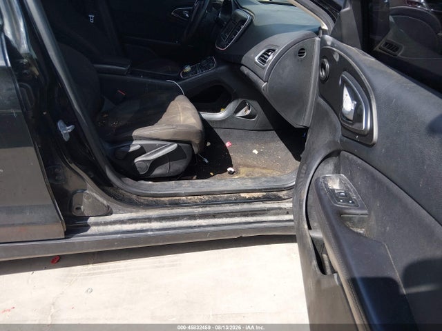 Aukcja sprzedaży 2015 Chrysler 200 Limited, vin: 1C3CCCAB6FN669654, numer aukcji: 45832459