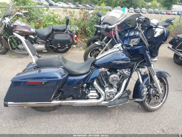 Harley-Davidson Flhx Street Glide 2014 1HD1KBM14EB695168 Image 11