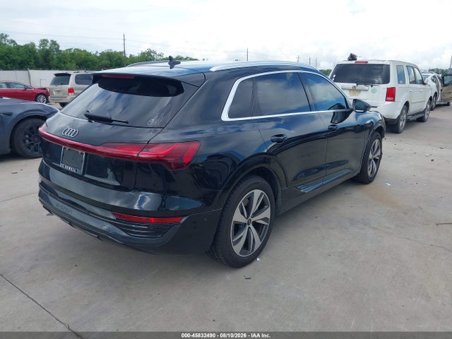 Продаж на аукціоні авто 2024 Audi Q8 E-tron Premium Plus Quattro, vin: WA15AAGE0RB033439, номер лоту: 45832490