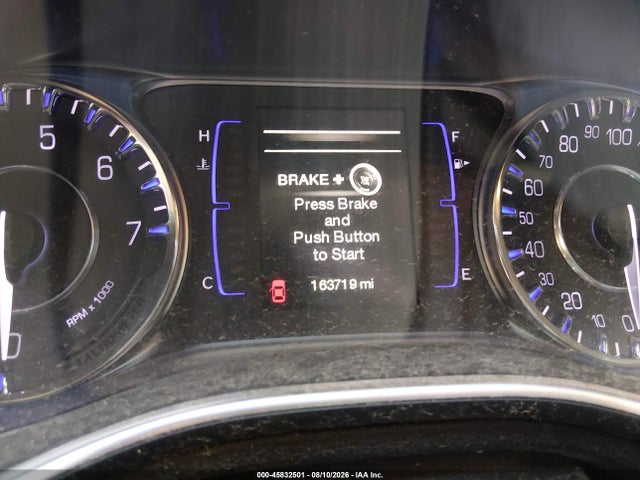 45832501 :رقم المزاد ، 1C3CCCAB2FN717473 vin ، 2015 Chrysler 200 Limited مزاد بيع
