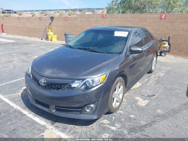 Toyota CAMRY SE 2014 4T1BF1FK3EU806206 Image 2