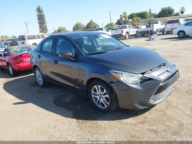 Toyota YARIS IA 2017 3MYDLBYV4HY181529 головне зображення