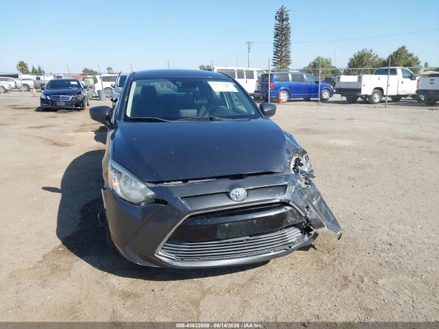 Toyota YARIS IA 2017 3MYDLBYV4HY181529 Image 12