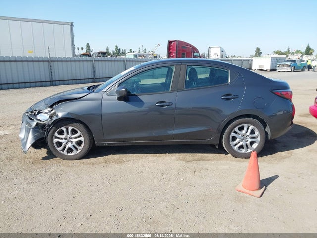 Toyota YARIS IA 2017 3MYDLBYV4HY181529 Image 14