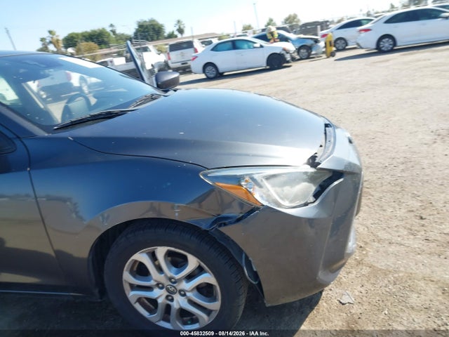Toyota YARIS IA 2017 3MYDLBYV4HY181529 Image 19