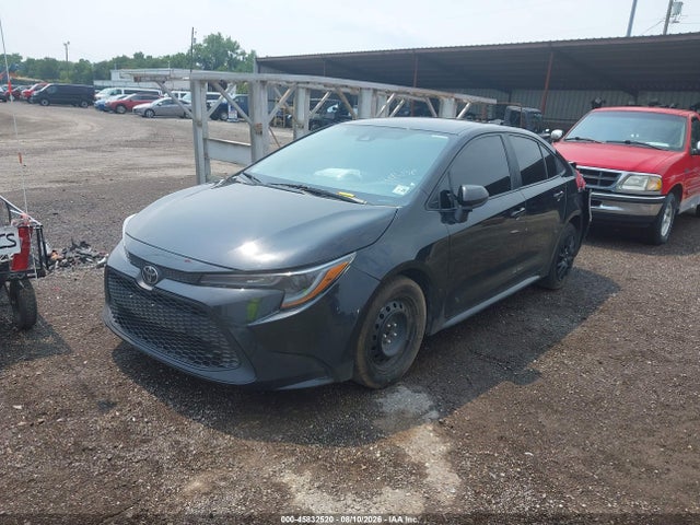 45832520 :رقم المزاد ، 5YFEPMAEXMP255818 vin ، 2021 Toyota Corolla Le مزاد بيع
