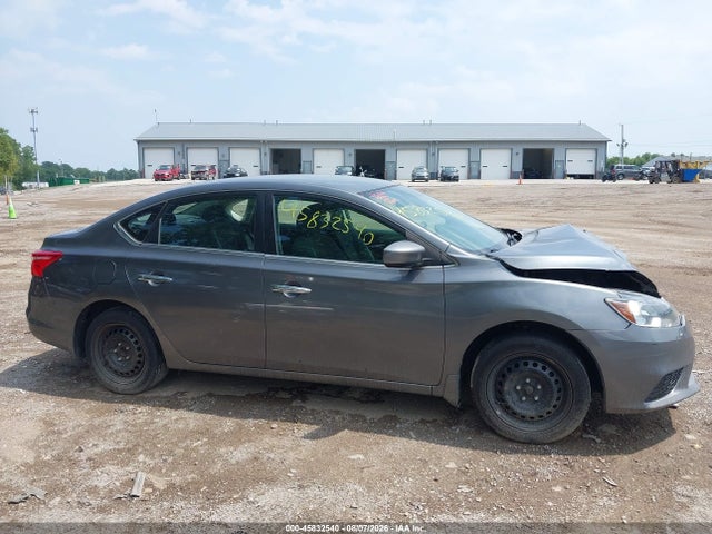 45832540 :رقم المزاد ، 3N1AB7AP0JY340441 vin ، 2018 Nissan Sentra S مزاد بيع