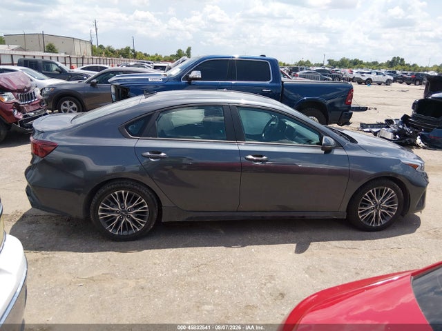 2022 Kia Forte Gt-line მანქანა იყიდება აუქციონზე, vin: 3KPF54AD2NE495983, აუქციონის ნომერი: 45832541