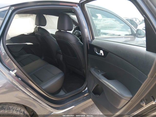 2022 Kia Forte Gt-line მანქანა იყიდება აუქციონზე, vin: 3KPF54AD2NE495983, აუქციონის ნომერი: 45832541