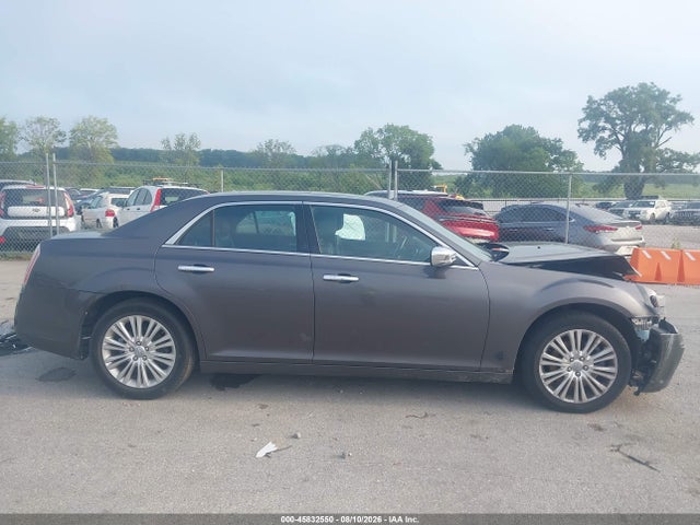 45832550 :رقم المزاد ، 2C3CCAKG4EH265015 vin ، 2014 Chrysler 300c Awd مزاد بيع