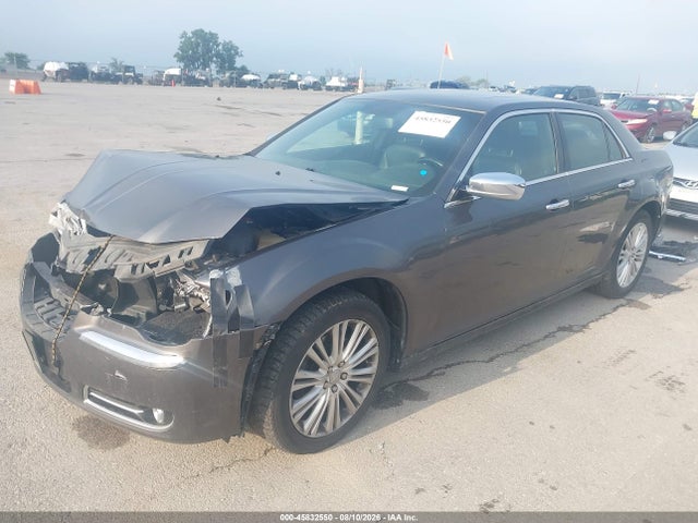 45832550 :رقم المزاد ، 2C3CCAKG4EH265015 vin ، 2014 Chrysler 300c Awd مزاد بيع