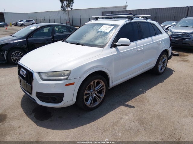 Audi Q3 2.0t Premium Plus 2015 WA1GFCFS7FR014337 Image 2