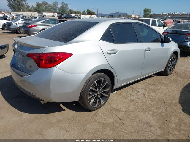 Toyota COROLLA SE 2019 2T1BURHE5KC136313 Image 4