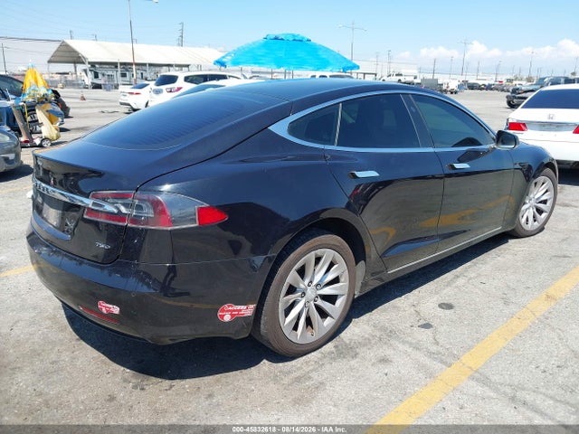 Tesla Model S 100d/60d/75d/90d/p100d 2017 5YJSA1E20HF186593 Image 4