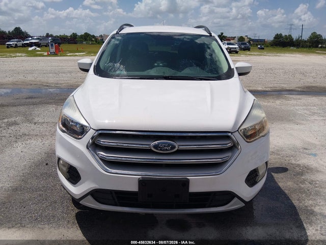 2018 Ford Escape Se მანქანა იყიდება აუქციონზე, vin: 1FMCU9GD8JUD08702, აუქციონის ნომერი: 45832634