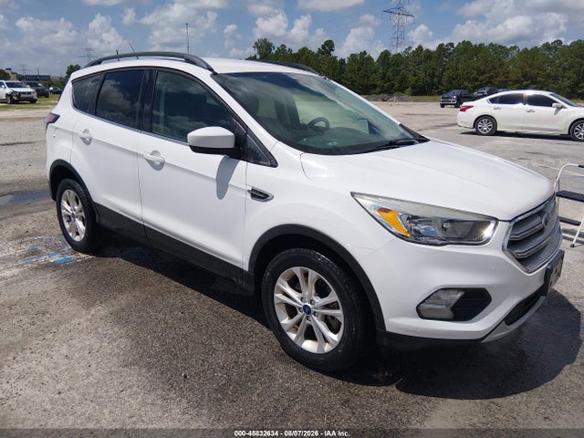 2018 Ford Escape Se მანქანა იყიდება აუქციონზე, vin: 1FMCU9GD8JUD08702, აუქციონის ნომერი: 45832634
