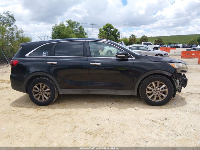 45832663 :رقم المزاد ، 5XYPG4A36KG438433 vin ، 2019 Kia Sorento 2.4l Lx مزاد بيع