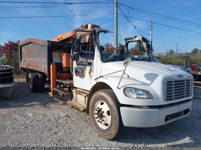 45832670 :رقم المزاد ، 1FVACXDT9GHGZ2853 vin ، 2016 Freightliner M2 106 Medium Duty مزاد بيع